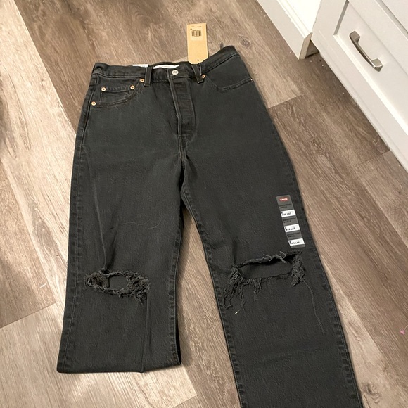 Levi’s ribcage straight leg - Picture 1 of 6